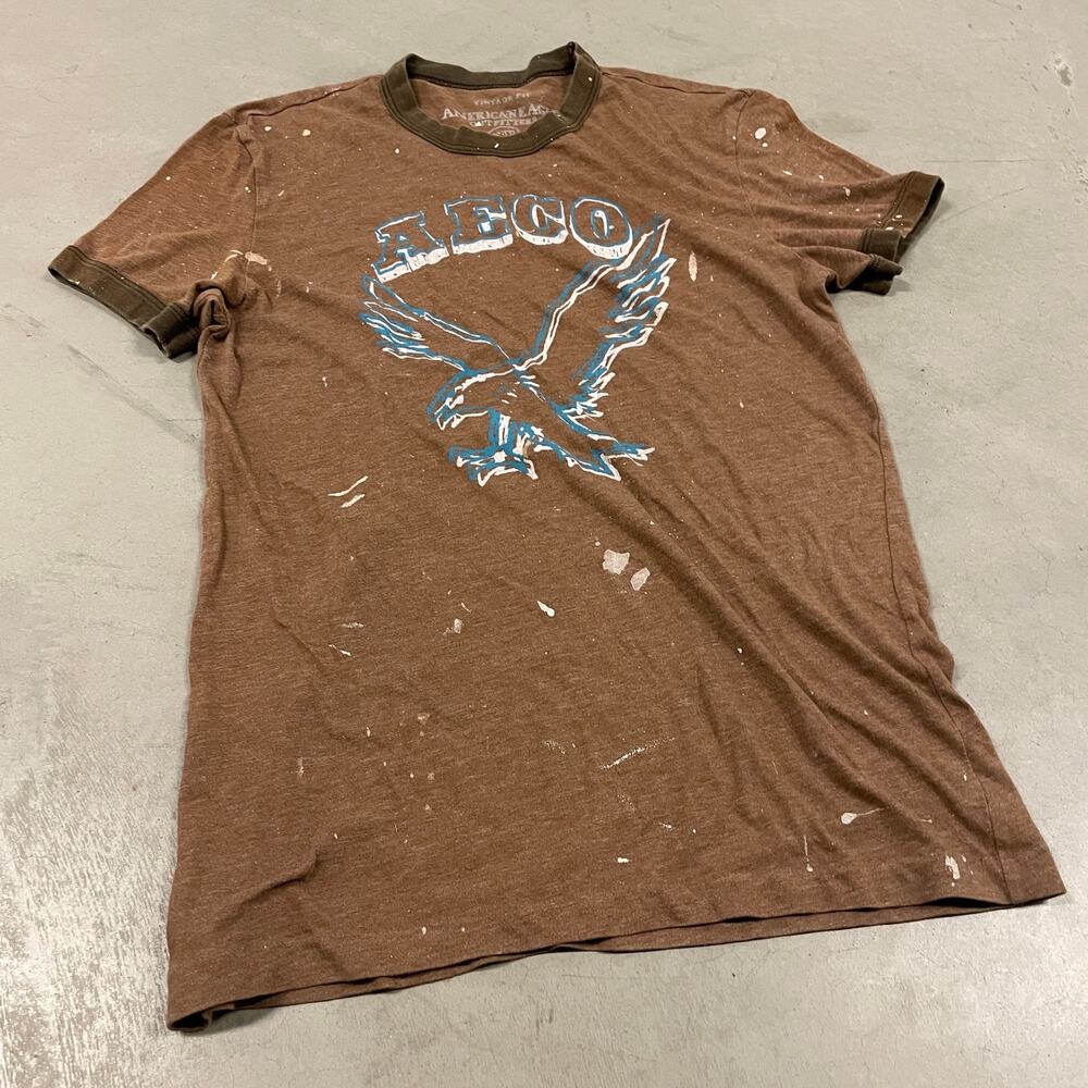 Vintage Y2K distressed paint splatter American eagle t-shirt